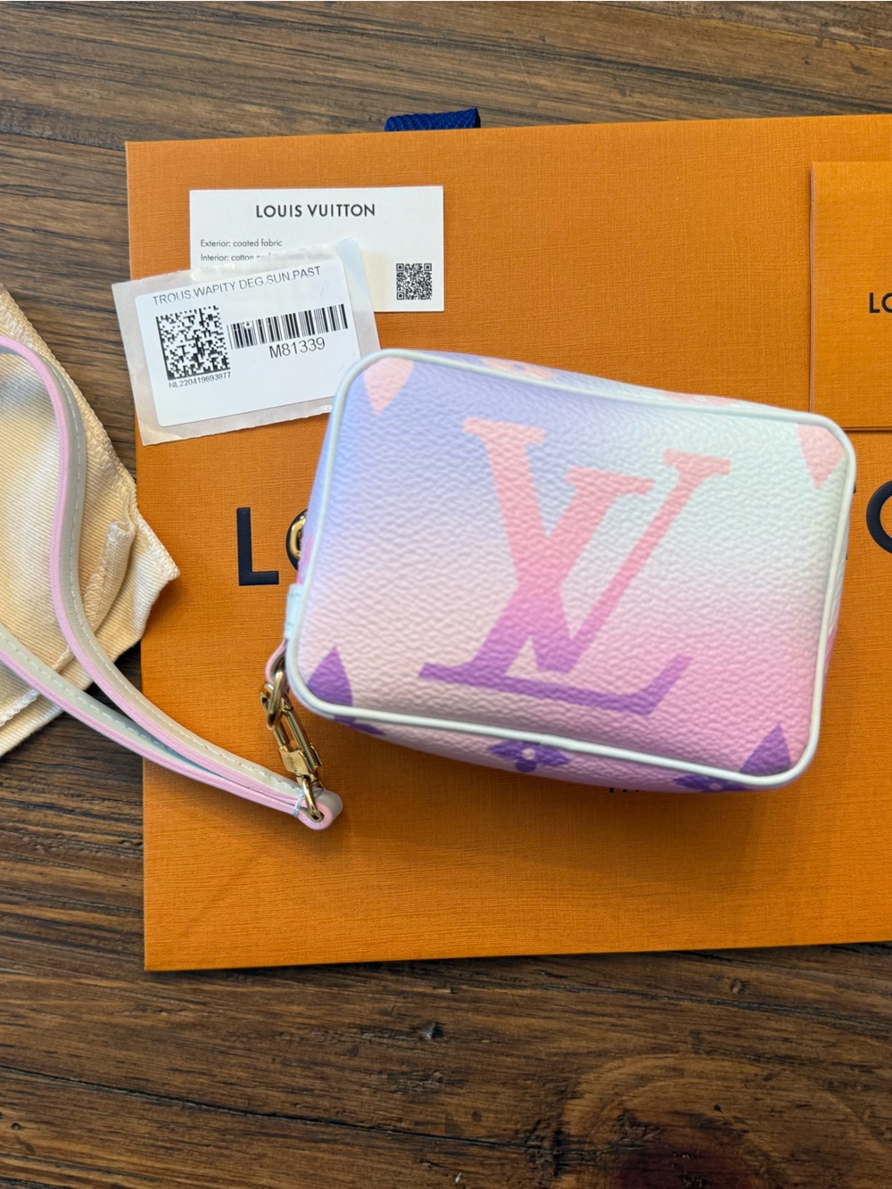 Louis Vuitton Wapity Case M81339 Sunrise Pastel NWT